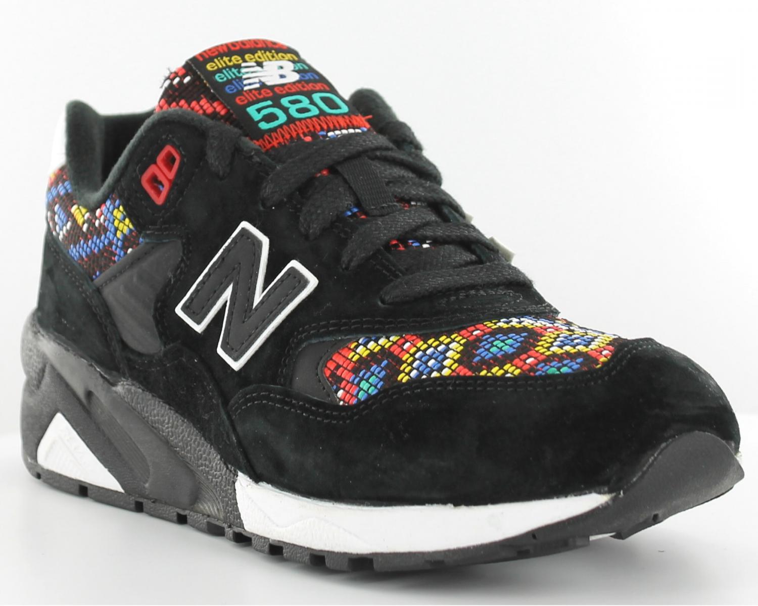 new balance noir avec motif